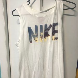 Nike Tank Top 4/$15